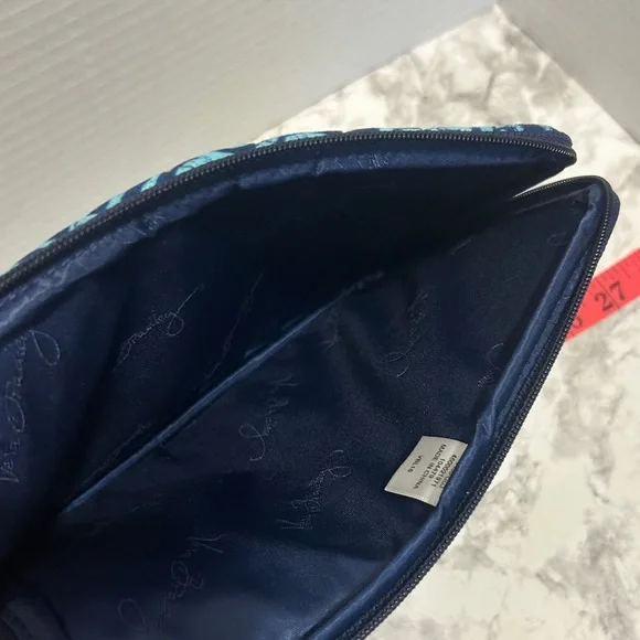 Vera Bradley Teal and Navy Accessory or Make up Case - Picture 4 of 5
